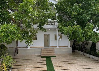 خرید ویلا باغچه ۳۰۰ متری در اناده چمستان | ۳۰۰ متر