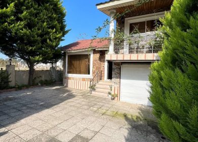 خرید ویلا قدیمی ۲۳۰متری در ورازده چمستان | ۲۳۰ متر