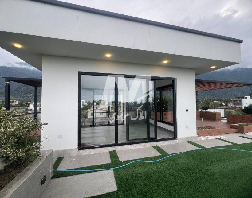 خرید ویلا استخردار 280 متری شهرکی با گیت نگهبانی | 300 متر