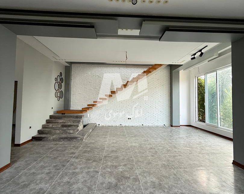 فروش ویلا نما مدرن 350 متری مدارک کامل شهرکی با گیت نگهبانی | 270 متر