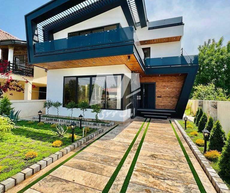 فروش ویلا دوبلکس مدرن 300 متری منطقه برند سیسنگان | 300 متر