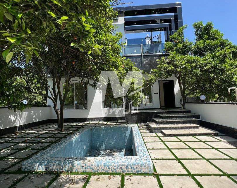 خرید ویلا جنگلی با استخر و روف در امیر آباد چمستان | ۲۴۰ متر