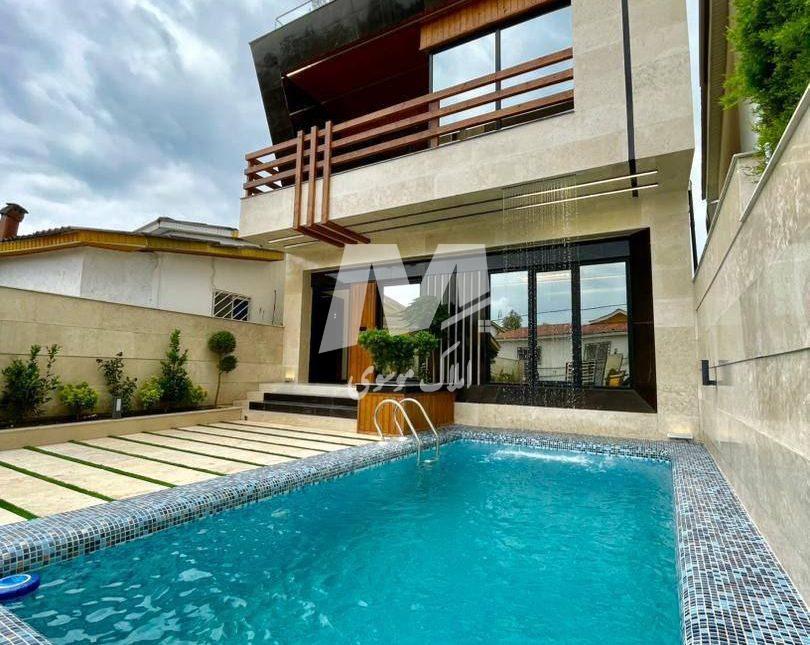 خرید ویلا در نور با استخر جکوزی و روف | ۲۵۰ متر