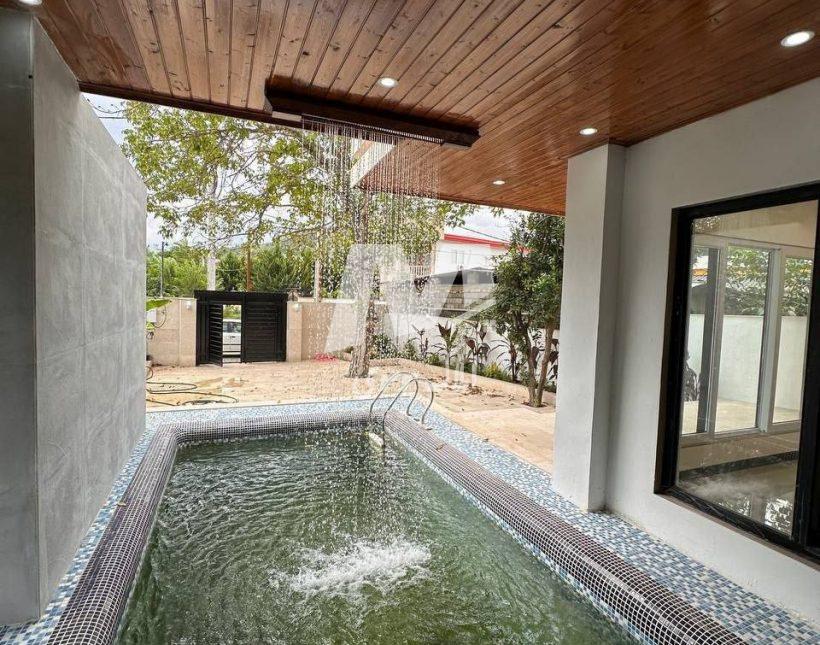 فروش ویلا دوبلکس 320 متری سند شش دانگ استخردار | 320 متر