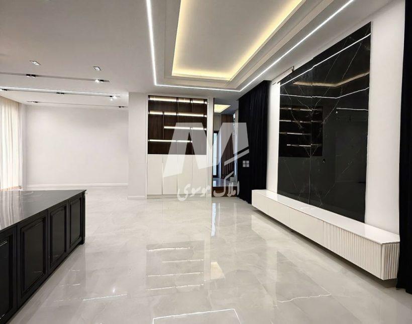 فروش ویلا باغ 600 متری با اقساط بلند مدت در منطقه نوشهر | 300 متر