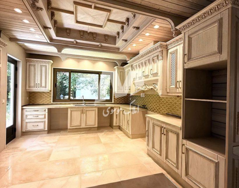 خرید ویلای نما انگلیسی 1100 متری همراه با استخر | 1100 متر