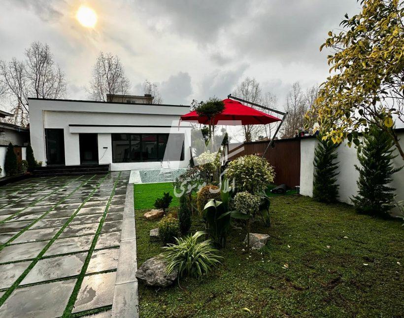 فروش باغ ویلا ۳۵۰ متری مدرن استخر روباز سند دار | ۳۵۰ متر