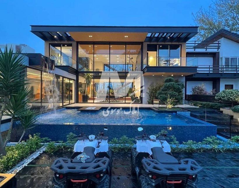 فروش ویلا نما شیشه مدرن 500 متری همراه استخر | 500 متر