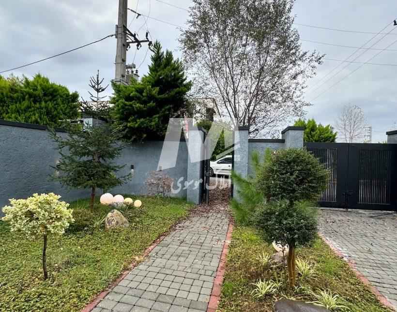 فروش ویلا ۲۵۰ متری مدرن ۴ خواب شهرکی سند دار جاده دریای ایزدشهر | ۳۰۰ متر