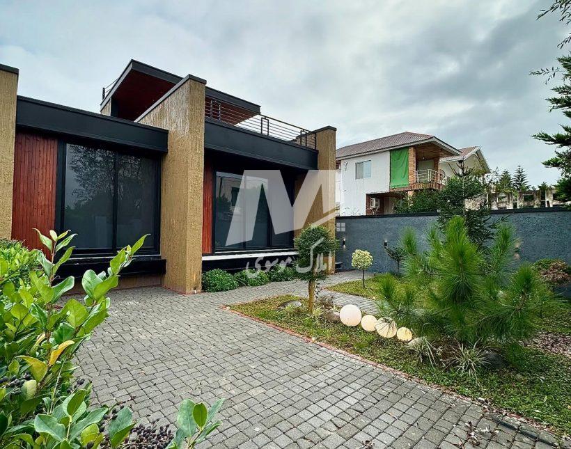 فروش ویلا ۲۵۰ متری مدرن ۴ خواب شهرکی سند دار جاده دریای ایزدشهر | ۳۰۰ متر