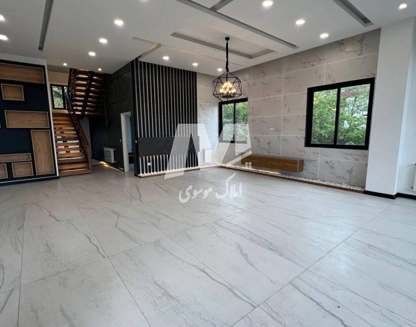 خرید ویلا سیسنگان ۳۰۰ متری مدرن استخر روباز ۵ خواب شهرکی | ۳۰۰ متر