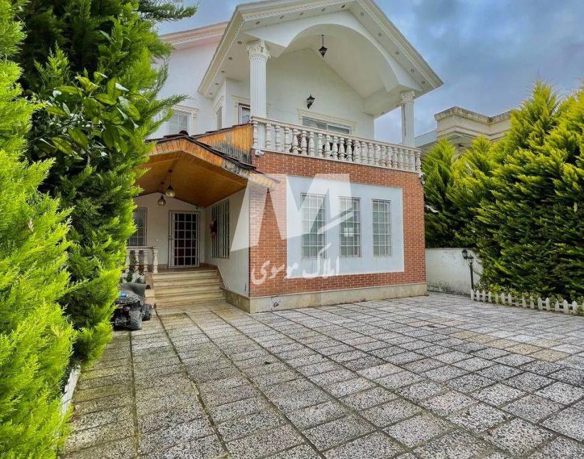 خرید ویلا باغ ۵۵۰ متری سند دار جنگلی نعمت آباد چمستان | ۵۵۰ متر