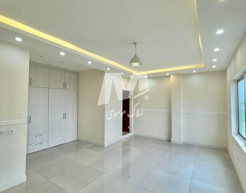 خرید ویلا کاخ سند دار جنگلی ۵۰۰ متری سعادت آباد چمستان | ۵۰۰ متر