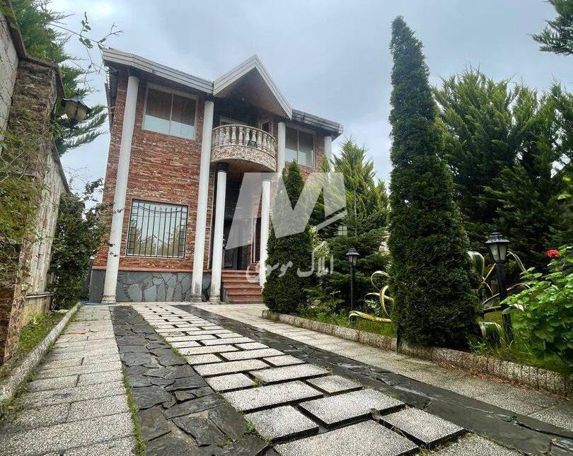 خرید ویلا در رویان ۳۰۰ متری مبله با سند منطقه برند | ۳۰۰ متر