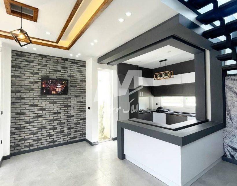 خرید ویلا در رویان ۳۰۰ متری با سند شش دانگ و نزدیک جنگل و دریا | ۳۰۰ متر