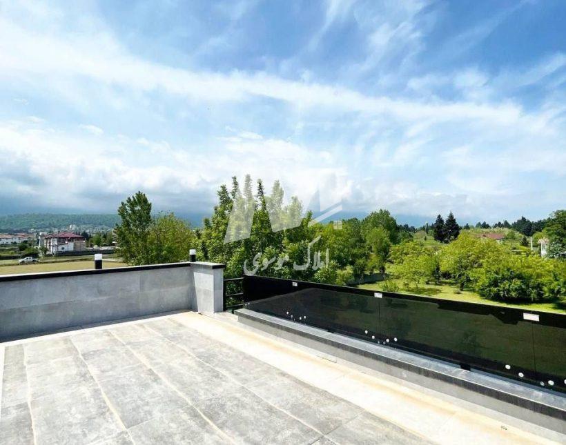 خرید ویلا در رویان ۳۰۰ متری با سند شش دانگ و نزدیک جنگل و دریا | ۳۰۰ متر