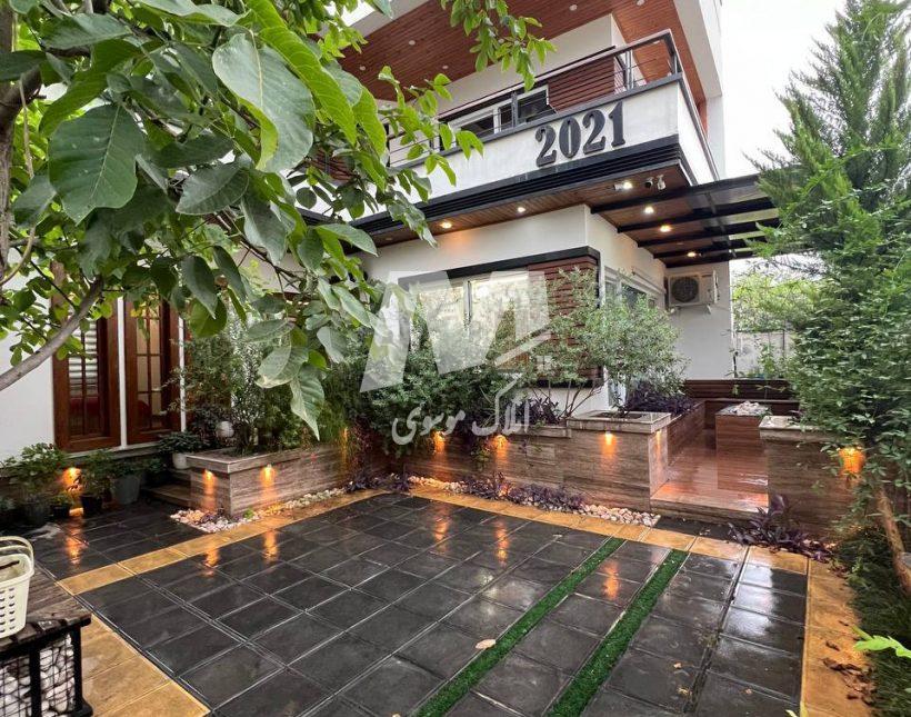 خرید ویلا مبله ۲۳۰ متری شهرکی در امیر آباد نور | ۲۳۰ متر