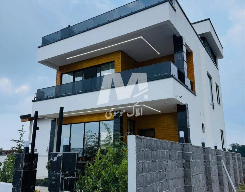 خرید ویلا دوبلکس 300 متری مدارک کامل سیسنگان نوشهر | 270 متر