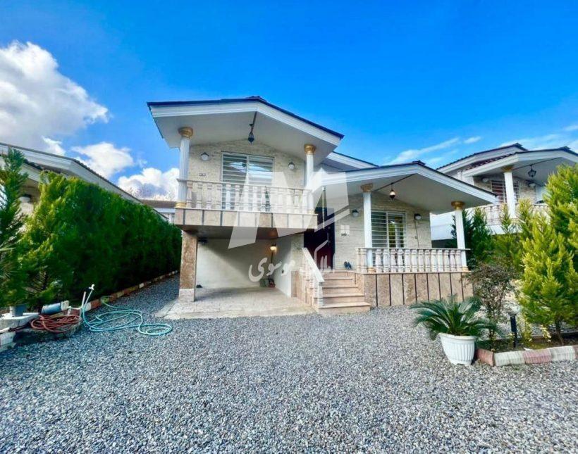 خرید ویلا پیلوت ۲۰۰ متری سند دار در گنج یاب نور | ۲۰۰ متر