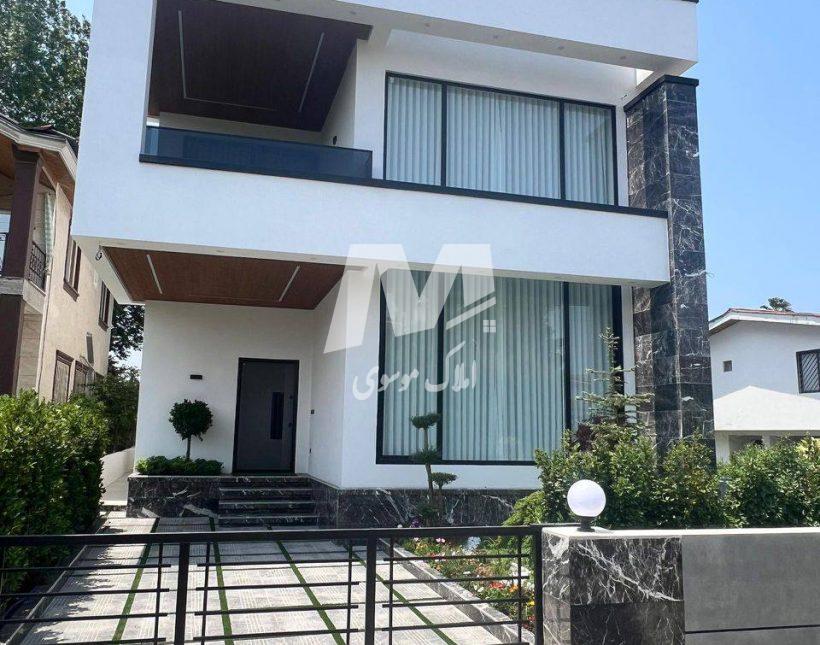 خرید ویلا استخر داخلی ۴ خواب در انارجار نور | ۲۵۰ متر