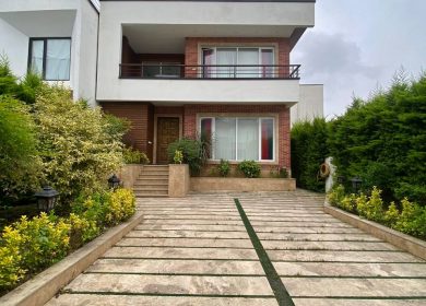 خرید ویلا ۳۰۰ متری شیک در افراسیاب کلا نور | ۳۰۰ متر