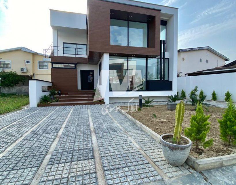 خرید ویلا ۳۳۰ متری با روف ویو عالی در باریکلا چمستان | ۳۳۰ متر