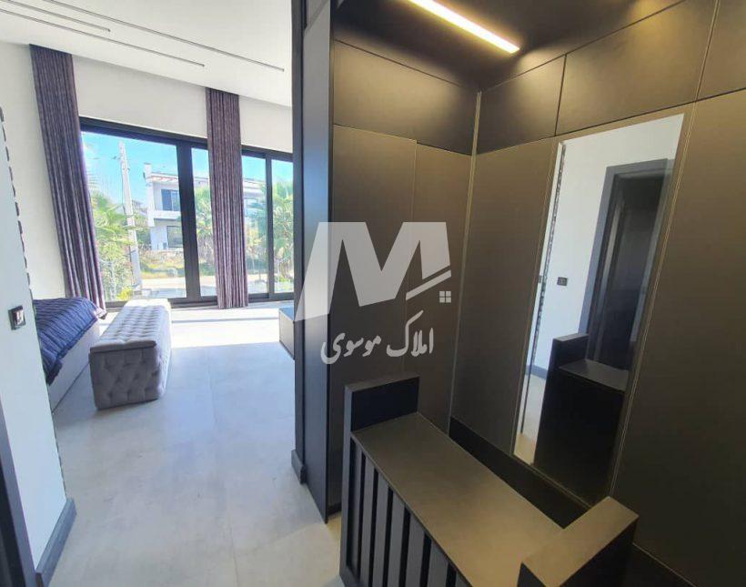 خرید ویلا دوبلکس رویان 900 متر زمین 700متر بنا سند دار | 900 متر