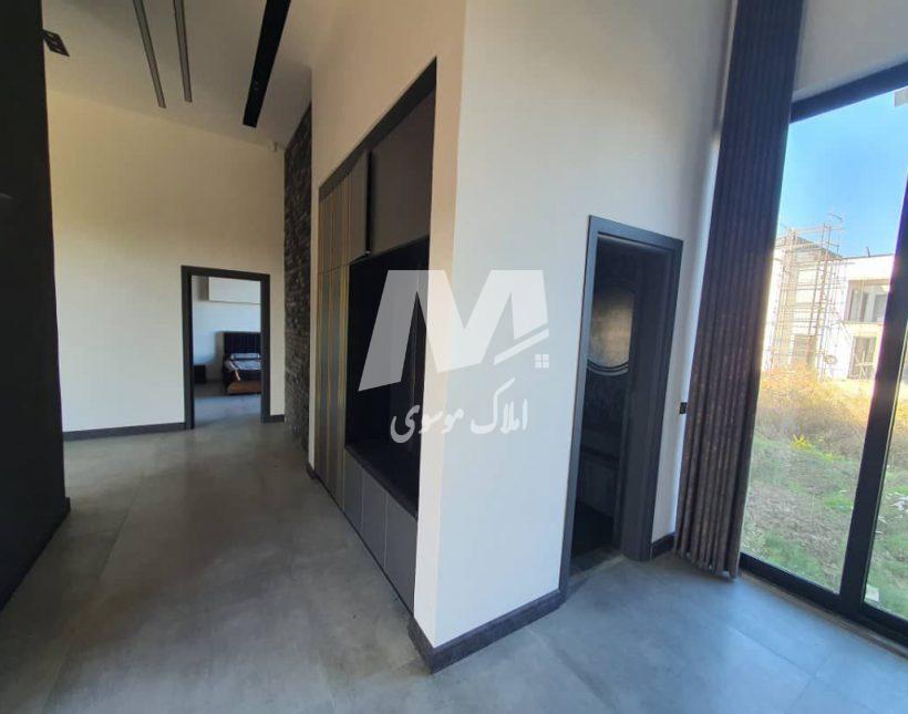 خرید ویلا دوبلکس رویان 900 متر زمین 700متر بنا سند دار | 900 متر