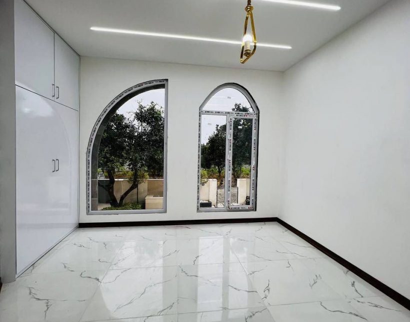 خرید ویلای جنگلی هراز آمل همکف مدرن داخل شهرک با سند | ۲۲۰ متر