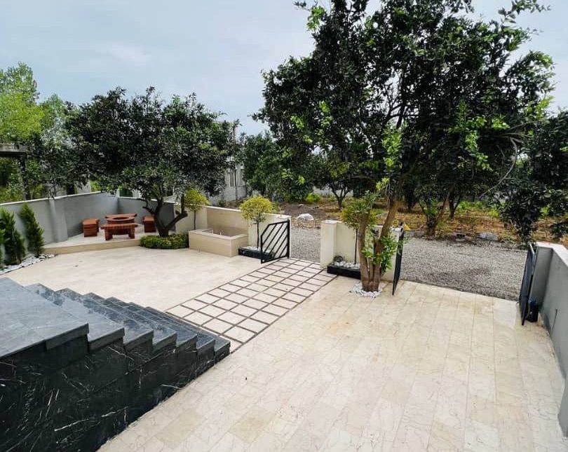 خرید ویلای جنگلی هراز آمل همکف مدرن داخل شهرک با سند | ۲۲۰ متر