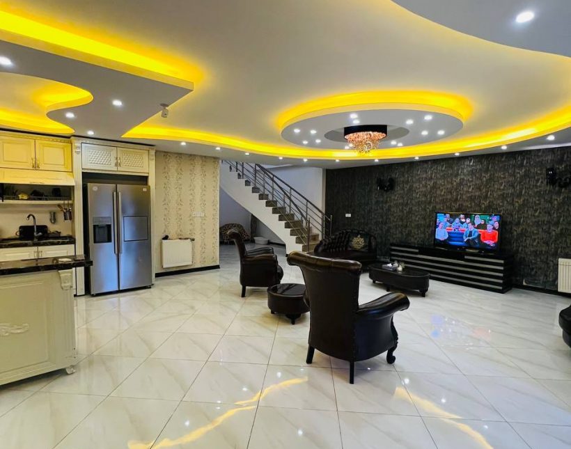 خرید ویلا لوکس با استخر در سعادت‌ آباد ۳۰۰ متری سند تک‌ برگ | ۳۰۰ متر