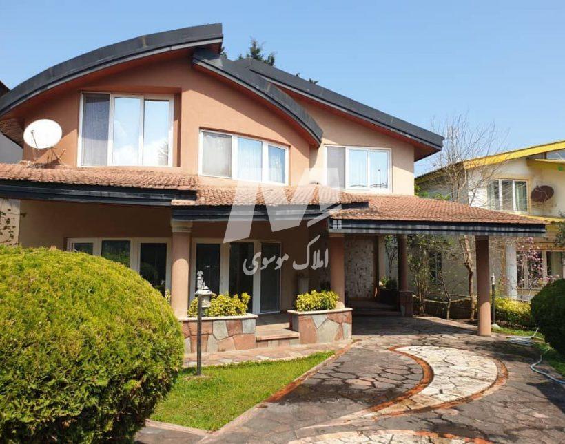 فروش ویلا باغ دوبلکس 460 متری شهرکی با گیت نگهبانی نوشهر | 460 متر