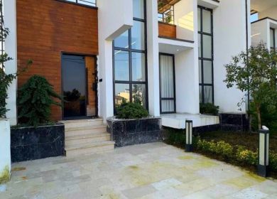 خرید ویلا مدرن با روف و استخر در حاجی آباد نور | ۱۶۰ متر