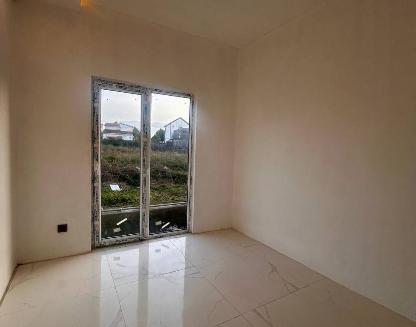 فروش ویلا همکف شهرکی چمستان نوساز ۲خواب مستر | ۲۱۰ متر