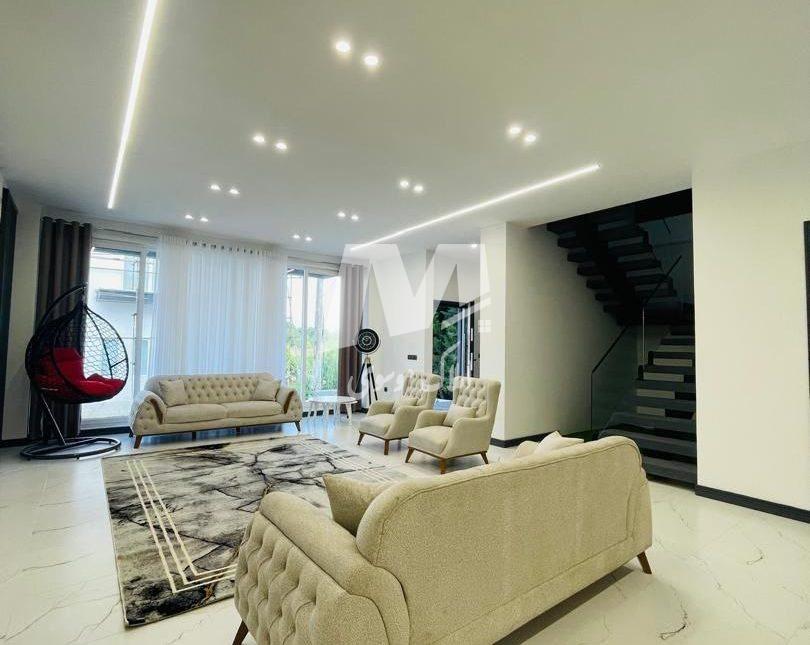 ویلا باغ دوبلکس/با ویو جنگلی چشم نواز/شهرکی با گیت نگهبانی | 280 متر