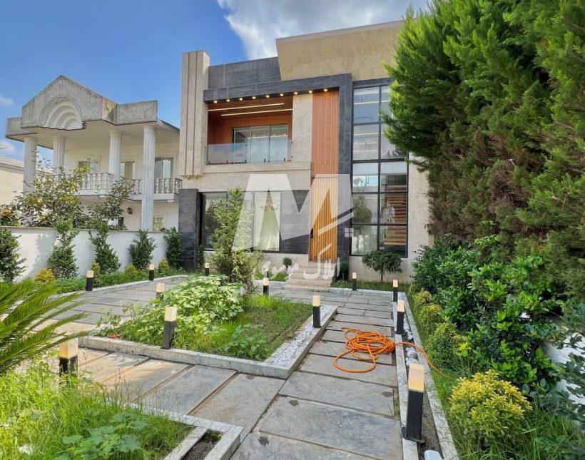 خرید ویلا شمال دوبلکس لوکس با متریال عالی | 290 متر