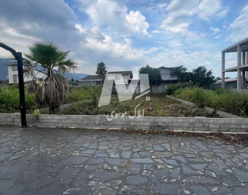 فروش فوری یک قواره زمین ۲۰۰ متری در شمال | ۲۰۰ متر