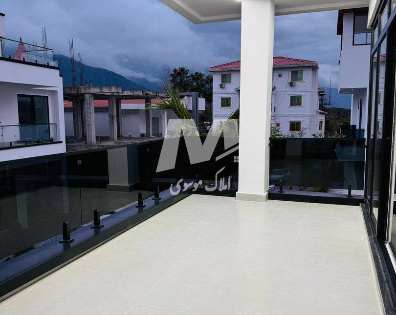 خرید ویلا مدرن با متریال درجه یک 400 متری خط ساحلی نوشهر | 400 متر