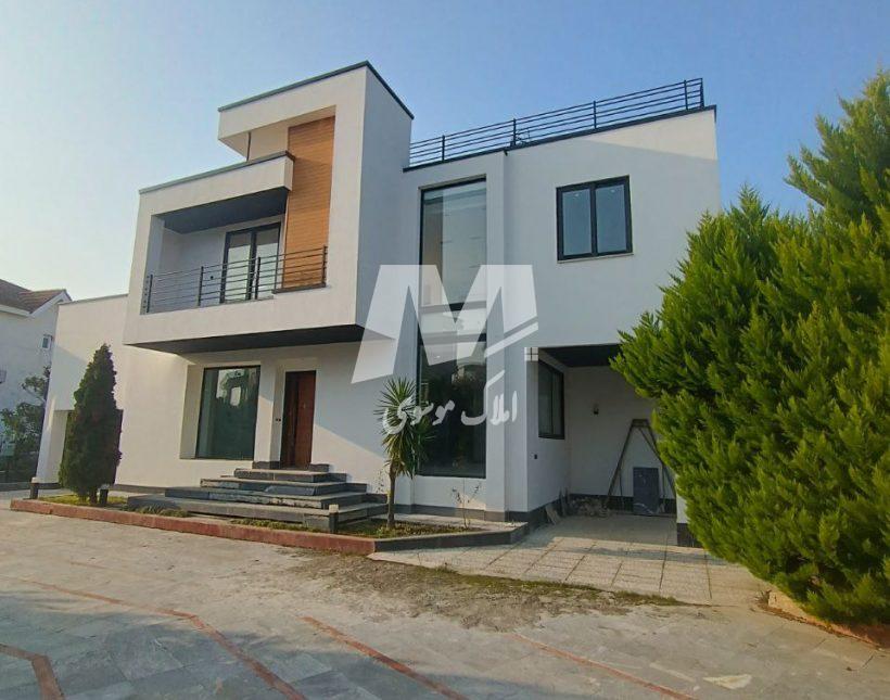 خرید ویلا مدرن جاده جنگلی ۳۸۰ متری در امیر آباد چمستان | ۳۸۰ متر