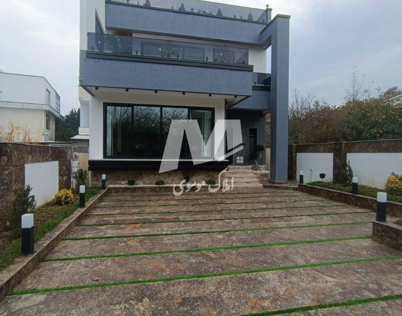 خرید ویلا قطعه یک جنگل در جوربند چمستان | ۳۰۰ متر