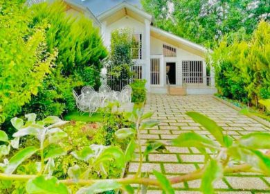 فروش ویلا باغ نیم پیلوت 300 متری جنگلی سند تک برگ | 300 متر