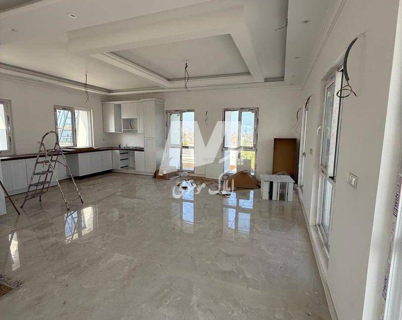 خرید ویلا داخل شهرک نوساز با آسانسور | ۴۷۰ متر