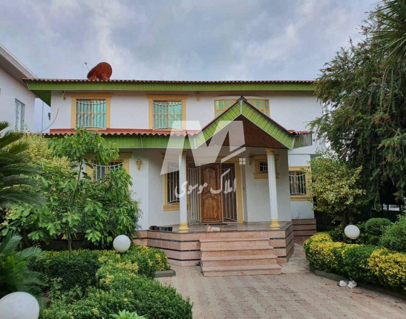 خرید ویلا باغ سرسبز ۵۰۰ متری سند دار لاویج چمستان | ۵۰۰ متر