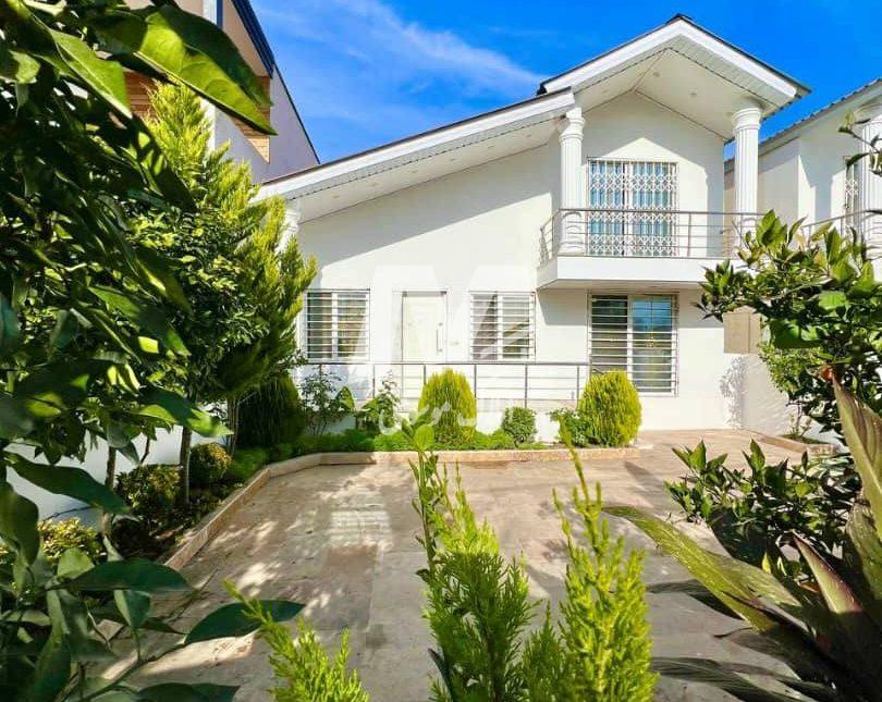 خرید ویلا پیلوت مبله ۲۲۰ متری در ورازده چمستان | ۲۲۰ متر