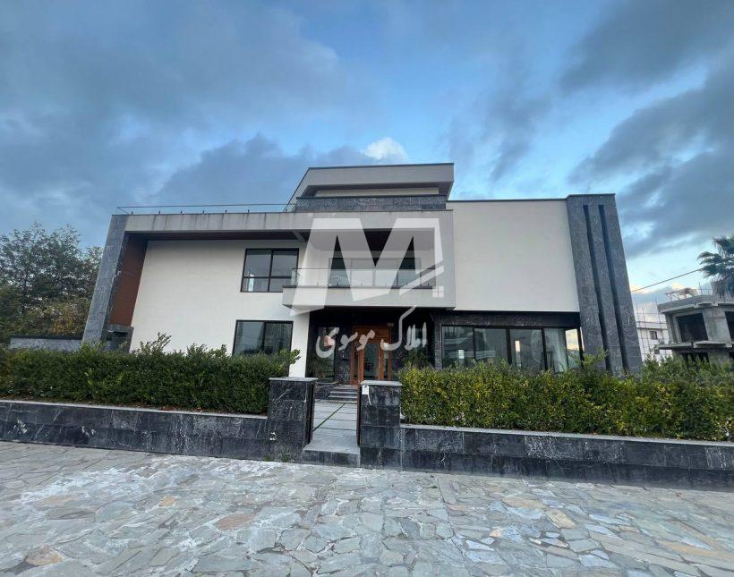 خرید ویلا مدرن با استخر و هوشمند در لتینگان نوشهر | ۵۰۰ متر