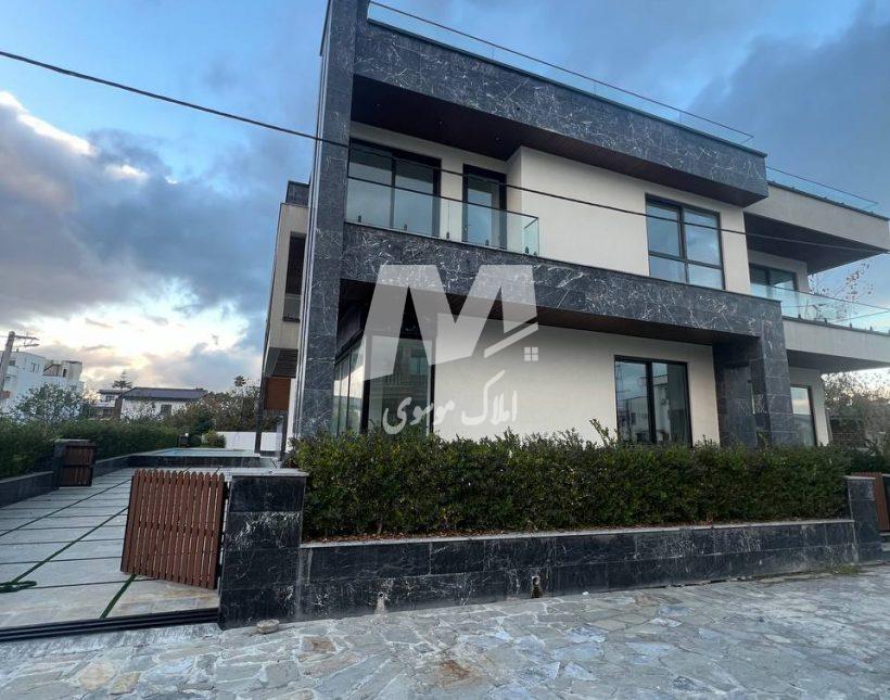 خرید ویلا مدرن با استخر و هوشمند در لتینگان نوشهر | ۵۰۰ متر