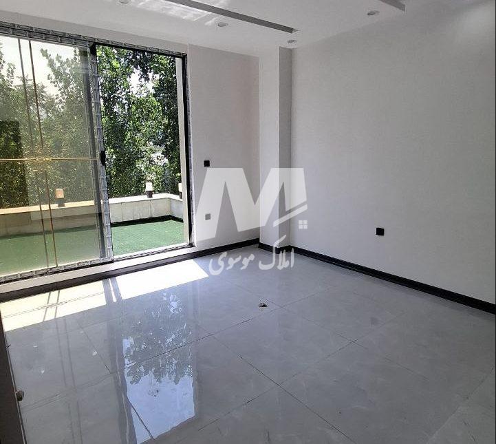 خرید ویلا دوبلکس استخردار 300 متری کلید نخورده چمستان | 290 متر