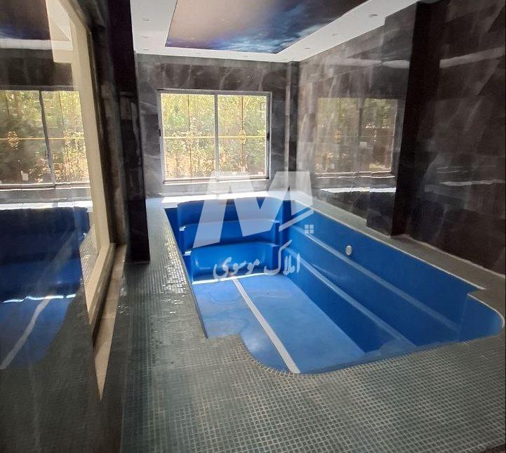 خرید ویلا دوبلکس استخردار 300 متری کلید نخورده چمستان | 290 متر