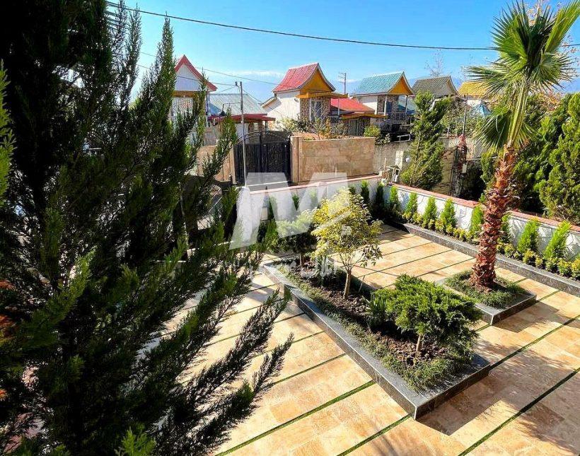 فروش ویلا باغ نیم پیلوت مدرن مدارک کامل شهرکی چمستان | 220 متر