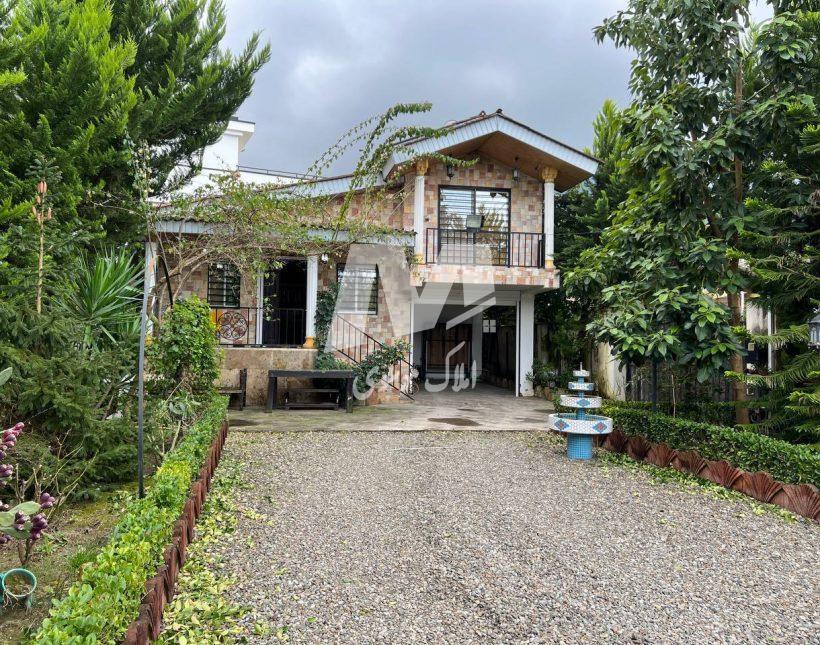 خرید ویلا باغ ۶۰۰ متری در آهودشت چمستان | ۶۰۰ متر